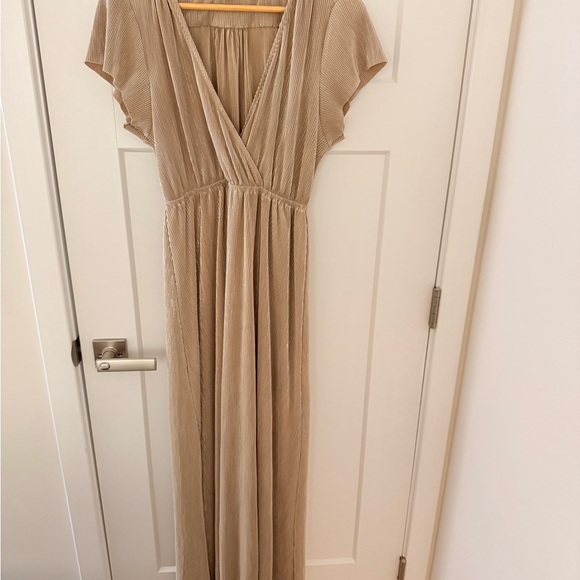 Baltic Born Gold Athena Pleated Maxi Dress - Picture 4 of 6